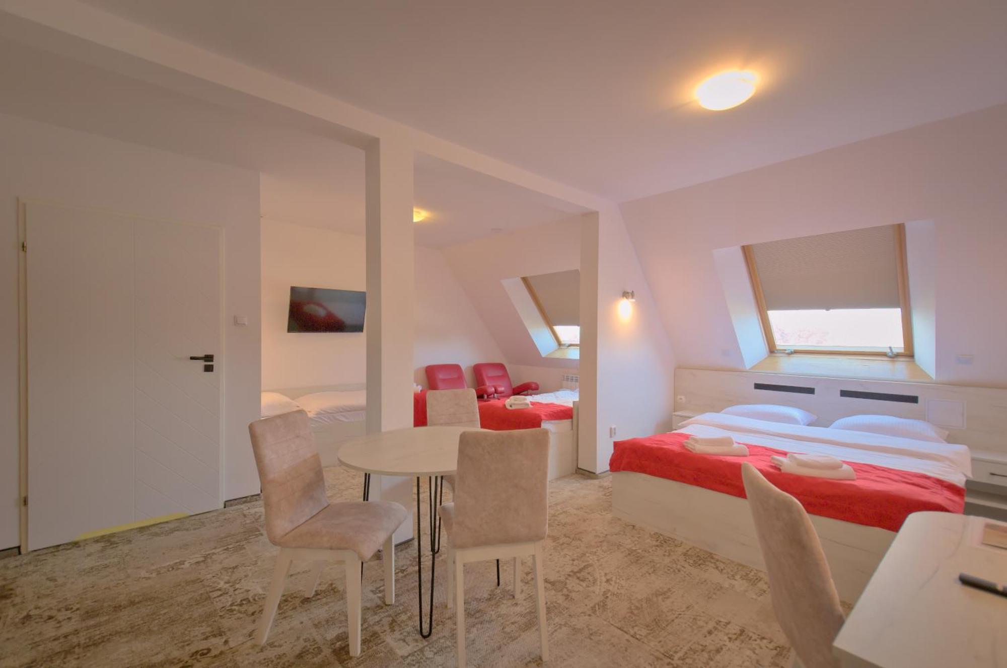 Hotel Sezam Machowa Kültér fotó