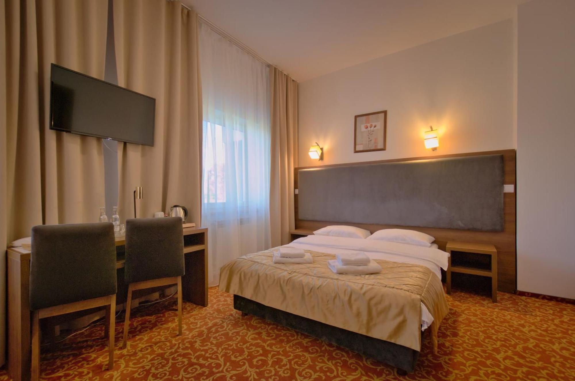 Hotel Sezam Machowa Kültér fotó