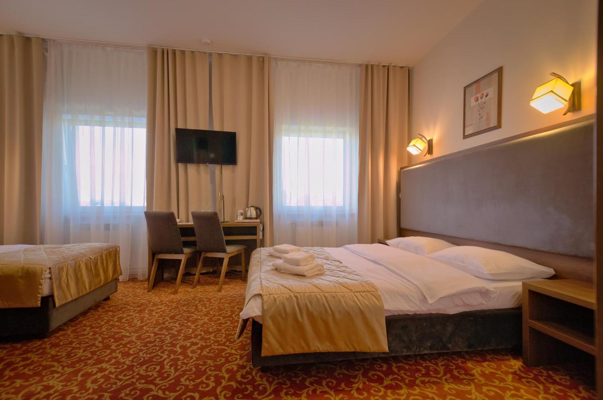 Hotel Sezam Machowa Kültér fotó