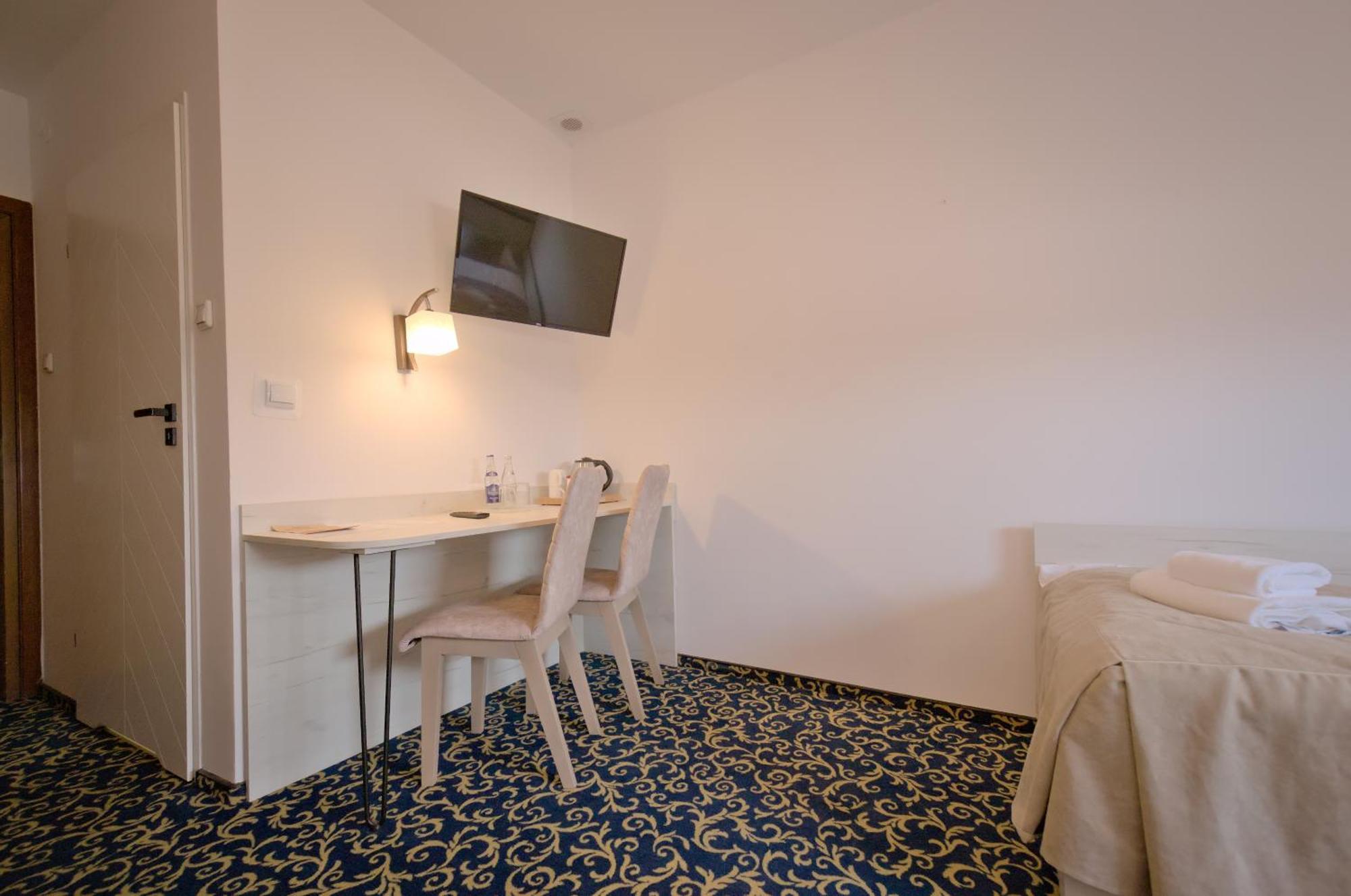 Hotel Sezam Machowa Kültér fotó