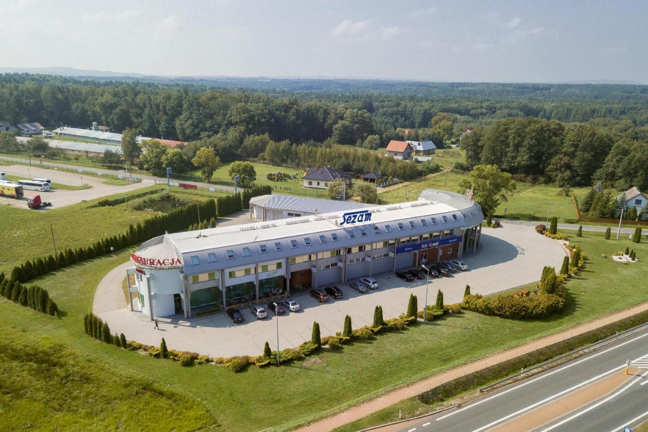 Hotel Sezam Machowa Kültér fotó